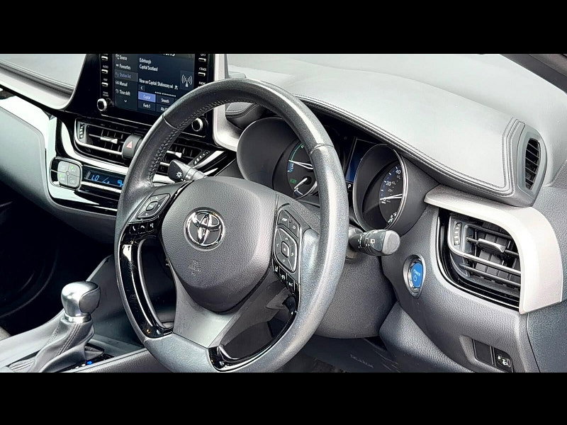 Toyota C-HR 1.8 VVT-h Icon CVT Euro 6 (s/s) 5dr 5dr Automatic 2026