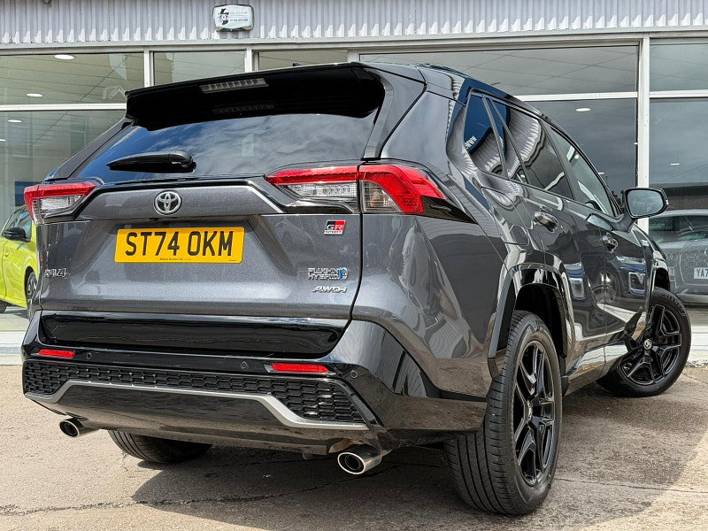 Toyota RAV4 2.5 VVT 18.1kWh GR SPORT CVT 4WD Euro 6 (s/s) 5dr 5dr Automatic 2026