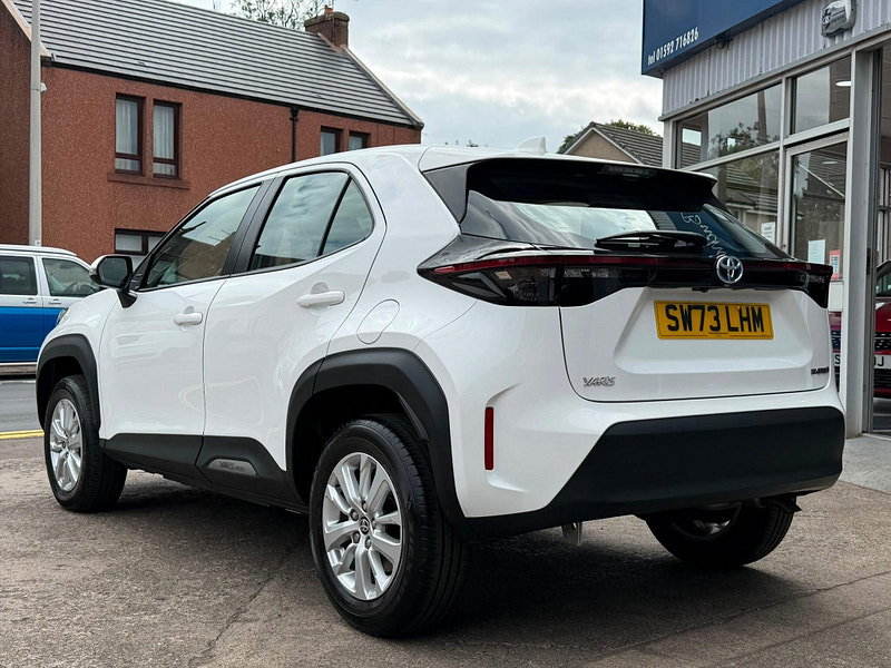 Toyota Yaris Cross 1.5 VVT-h Icon E-CVT Euro 6 (s/s) 5dr 5dr Automatic 2026