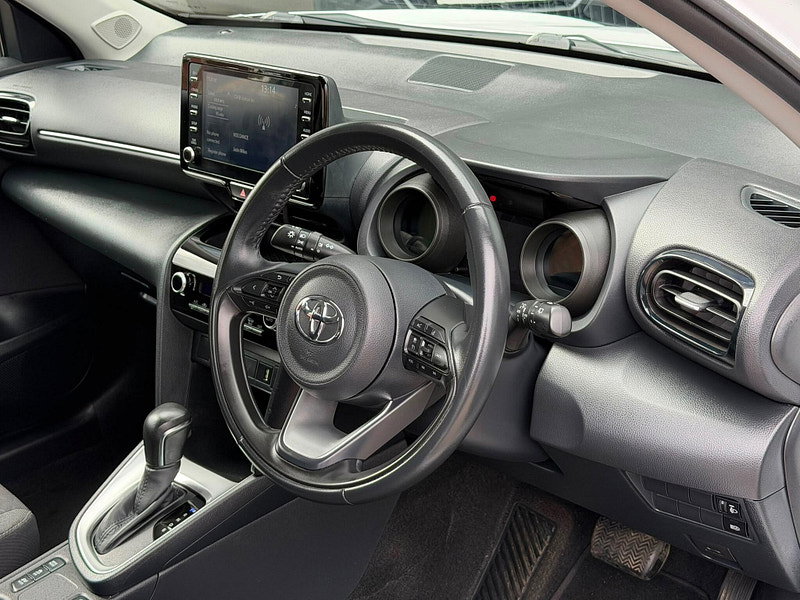 Toyota Yaris Cross 1.5 VVT-h Icon E-CVT Euro 6 (s/s) 5dr 5dr Automatic 2026