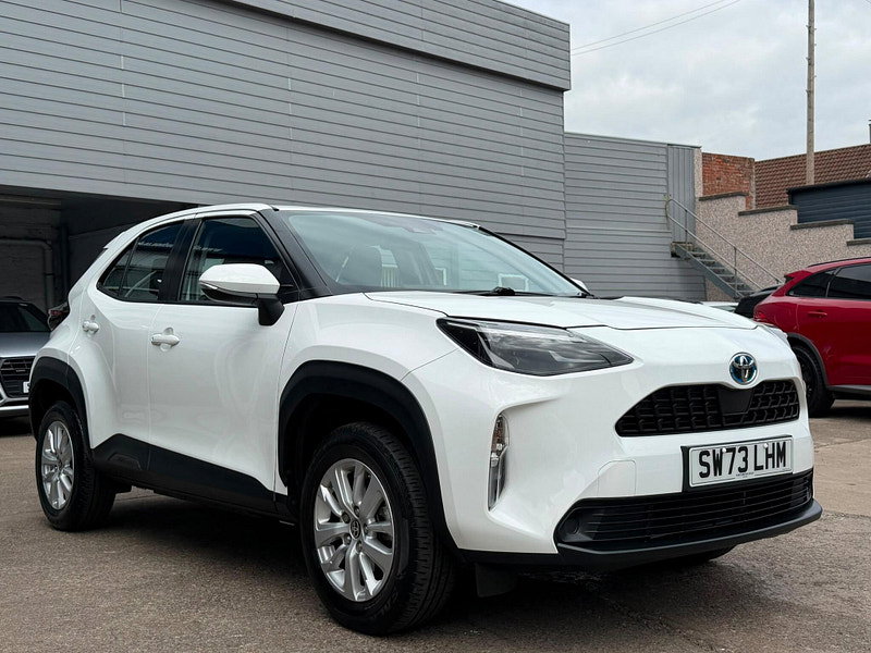 Toyota Yaris Cross 1.5 VVT-h Icon E-CVT Euro 6 (s/s) 5dr 5dr Automatic 2026