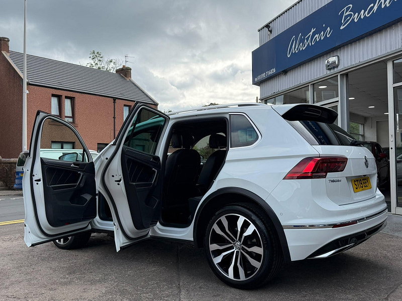 Volkswagen Tiguan 2.0 TSI R-Line Tech DSG 4Motion Euro 6 (s/s) 5dr 5dr Automatic 2026