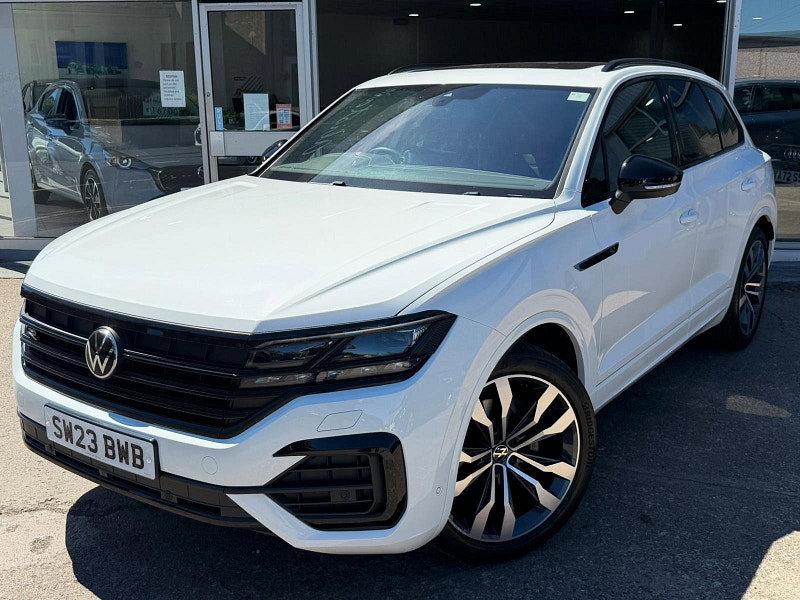 Volkswagen Touareg 3.0 TDI V6 Black Edition Tiptronic 4Motion Euro 6 (s/s) 5dr 5dr Automatic 2026