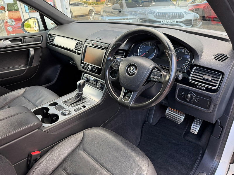 Volkswagen Touareg 3.0 TDI V6 R-Line Tiptronic 4WD Euro 6 (s/s) 5dr 5dr Automatic 2026