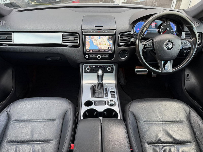 Volkswagen Touareg 3.0 TDI V6 R-Line Tiptronic 4WD Euro 6 (s/s) 5dr 5dr Automatic 2026