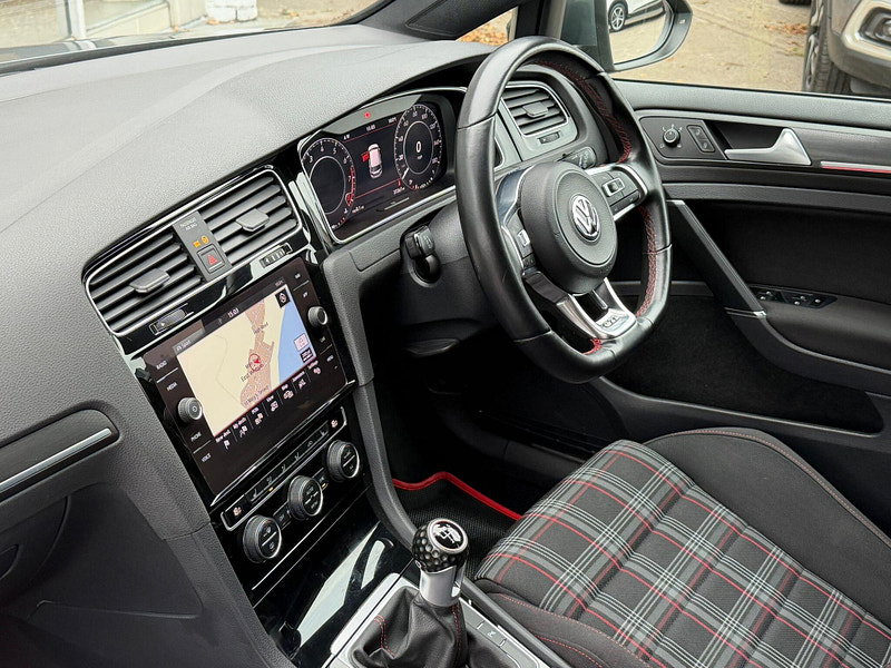 Volkswagen Golf 2.0 TSI GTI Performance Euro 6 (s/s) 5dr 5dr Manual 2026
