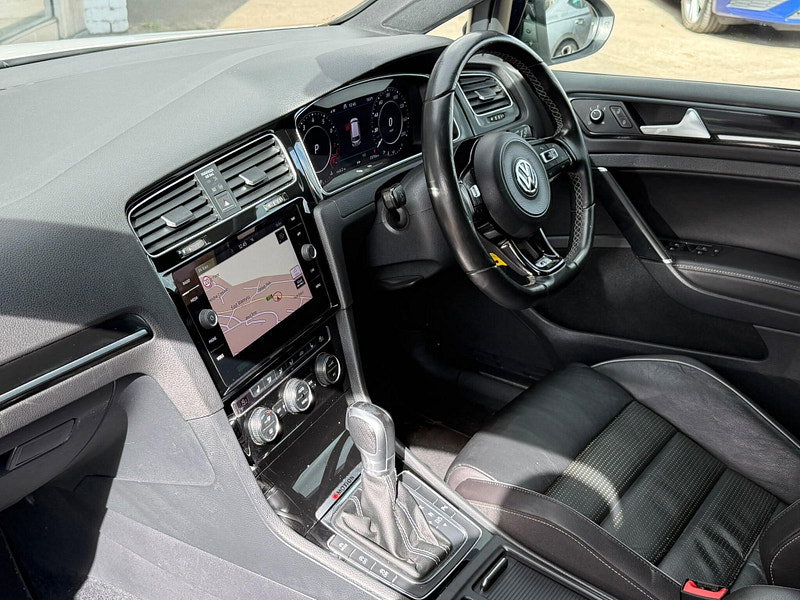 Volkswagen Golf 2.0 TSI R Estate 5dr Petrol DSG 4Motion Euro 6 (s/s) (310 ps) 5dr Automatic 2026