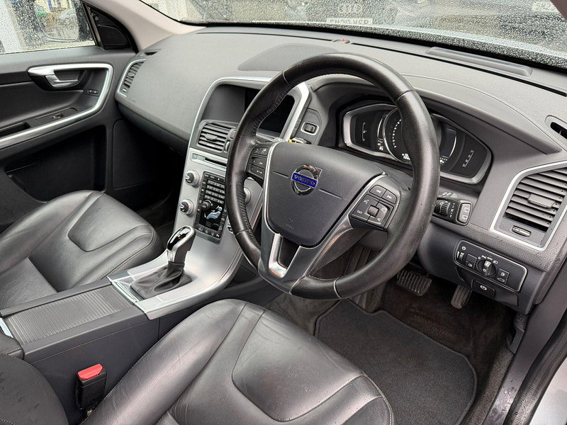 Volvo XC60 2.4 D4 SE Lux Nav Auto AWD Euro 6 (s/s) 5dr 5dr Automatic 2026