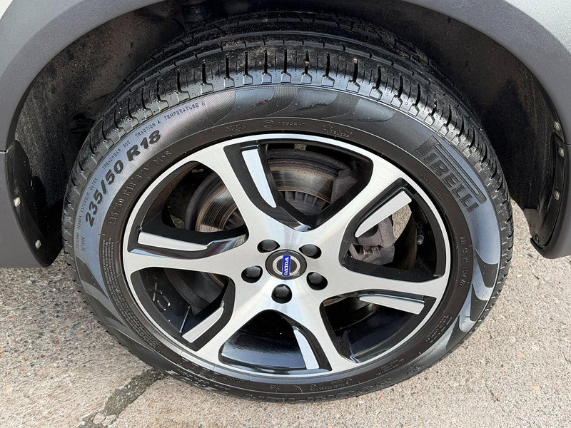 Volvo XC70 2.4 D5 SE Lux Geartronic AWD Euro 5 5dr 5dr Automatic 2026