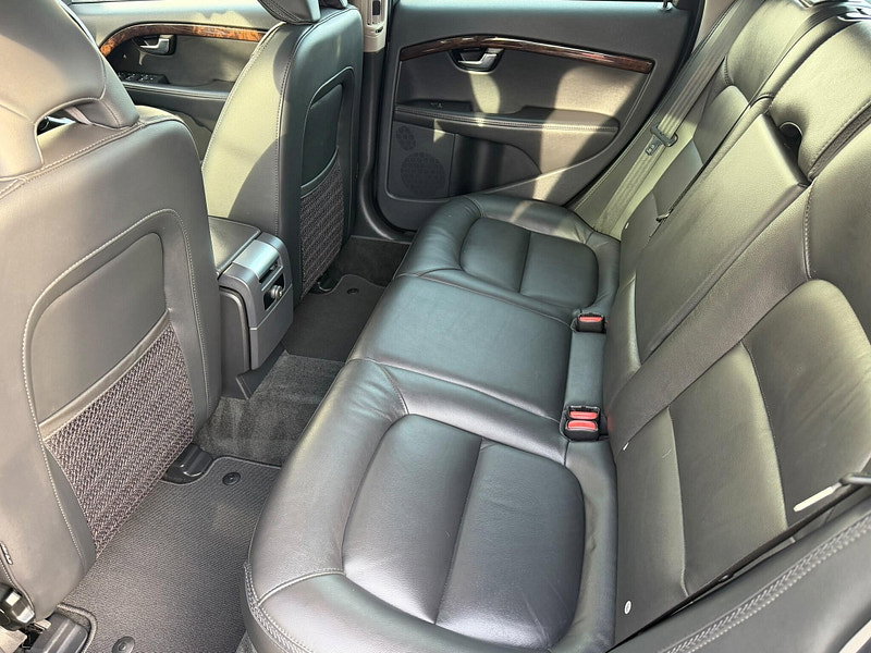 Volvo XC70 2.4 D5 SE Lux Geartronic AWD Euro 5 5dr 5dr Automatic 2026