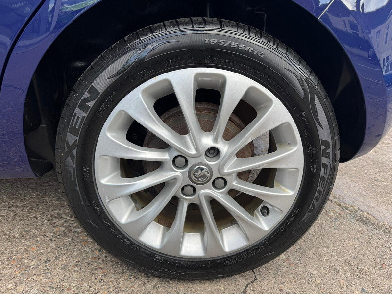 Vauxhall Corsa 1.4i ecoTEC SE Euro 6 5dr 5dr Manual 2026