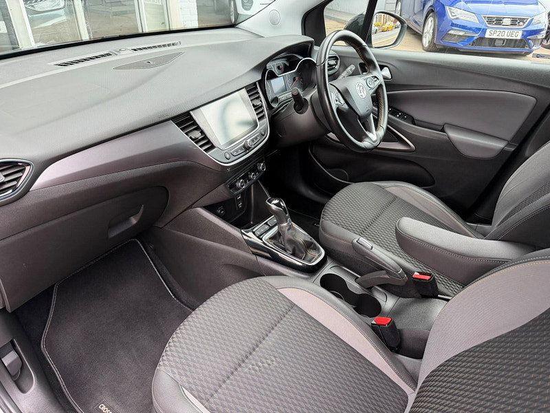 Vauxhall Crossland X 1.2 Tech Line Nav Euro 6 5dr 5dr Manual 2026