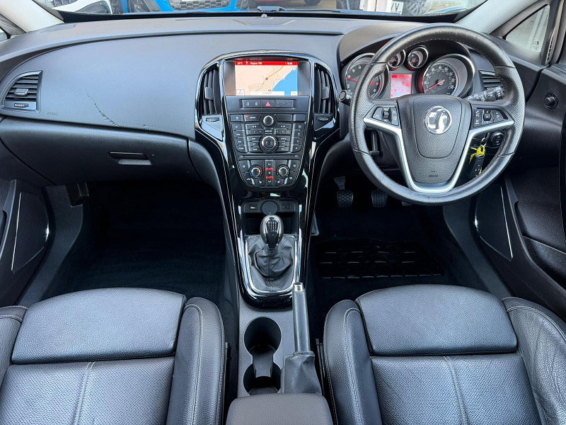 Vauxhall Astra GTC 1.4i Turbo Limited Edition Euro 6 (s/s) 3dr 3dr Manual 2026
