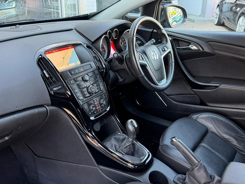 Vauxhall Astra GTC 1.4i Turbo Limited Edition Euro 6 (s/s) 3dr 3dr Manual 2026