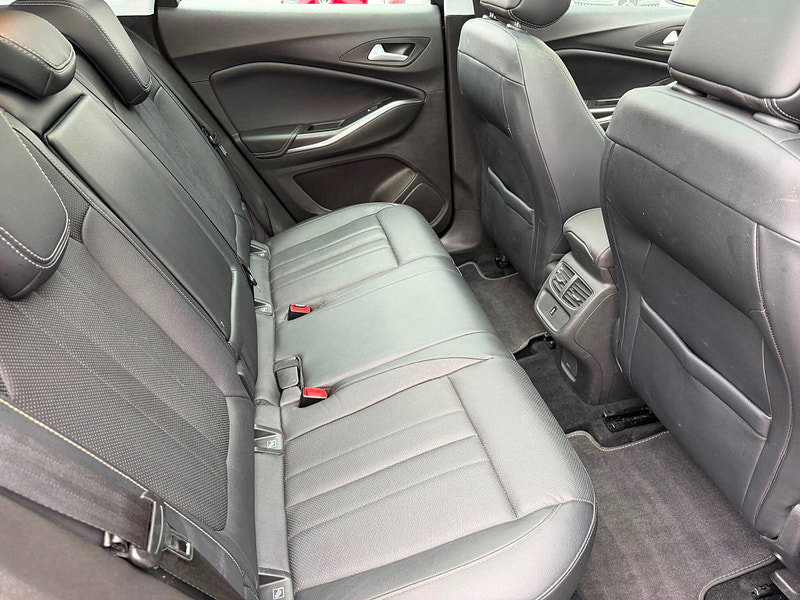 Vauxhall Grandland X 1.2 Turbo Elite Nav Euro 6 (s/s) 5dr 5dr Manual 2026