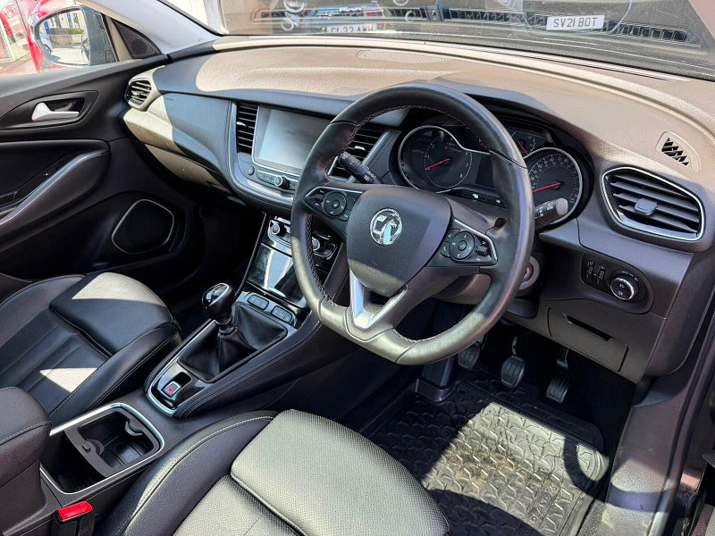 Vauxhall Grandland X 1.2 Turbo Elite Nav Euro 6 (s/s) 5dr 5dr Manual 2026