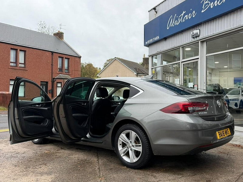 Vauxhall Insignia 1.6 Turbo D ecoTEC BlueInjection SRi Nav Grand Sport Euro 6 (s/s) 5dr 5dr Manual 2026