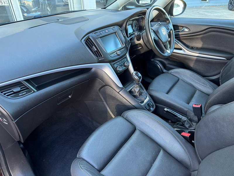 Vauxhall Zafira Tourer 1.4i Turbo SRi Euro 6 5dr 5dr Manual 2026