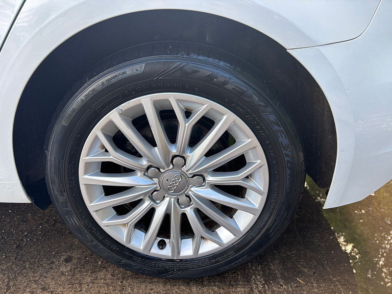 Audi A3 2.0 TDI SE Technik Sportback 5dr Diesel S Tronic Auto 6Spd Euro 6 (s/s) (150 ps) 5dr Automatic 2026