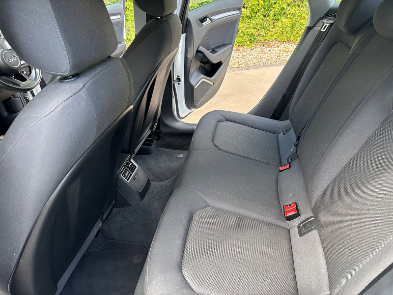 Audi A3 2.0 TDI SE Technik Sportback 5dr Diesel S Tronic Auto 6Spd Euro 6 (s/s) (150 ps) 5dr Automatic 2026