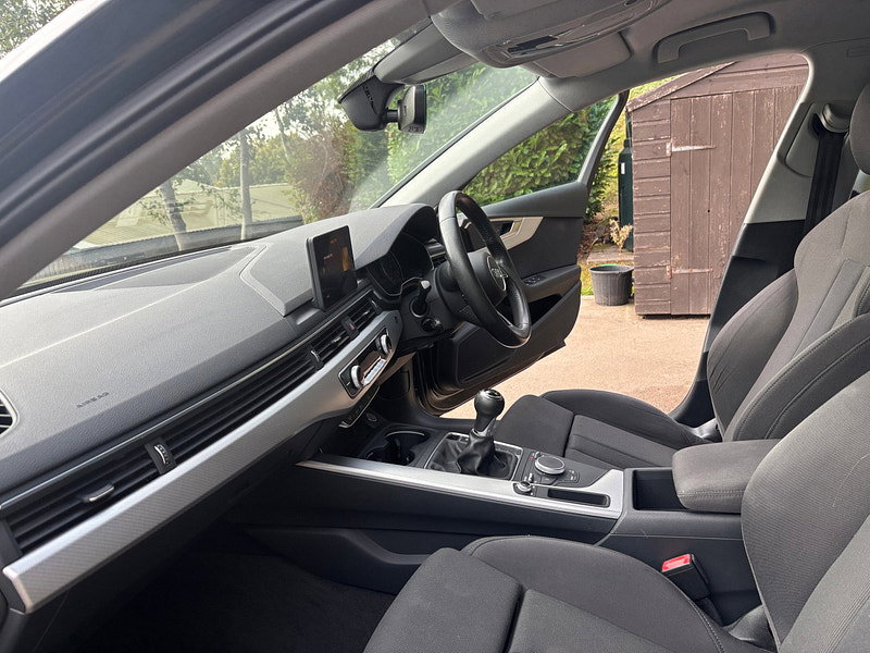 Audi A4 2.0 TDI ultra SE Saloon 4dr Diesel Manual Euro 6 (s/s) (150 ps) 4dr Manual 2026