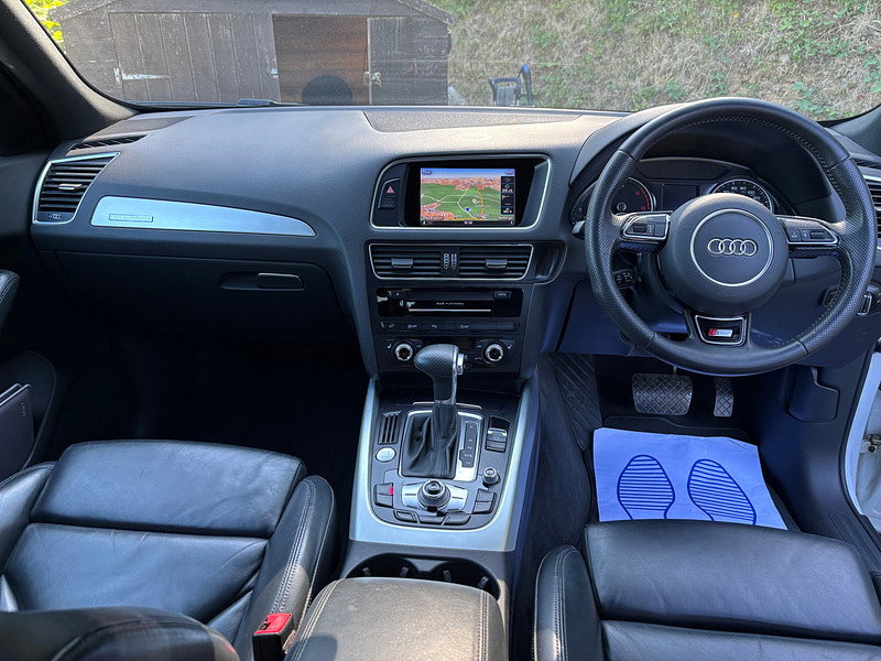 Audi Q5 2.0 TDI S line Plus SUV 5dr Diesel S Tronic quattro Euro 5 (s/s) (177 ps) 5dr Automatic 2026