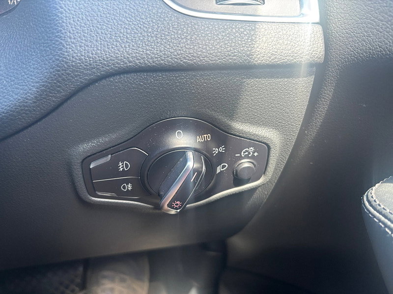Audi Q5 2.0 TDI S line Plus SUV 5dr Diesel S Tronic quattro Euro 6 (s/s) (190 ps) 5dr Automatic 2026