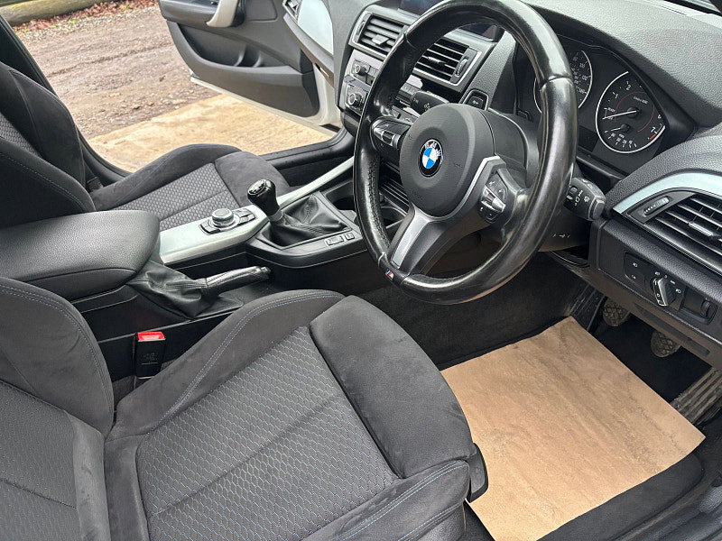 BMW 1 Series 1.5 118i M Sport Hatchback 5dr Petrol Manual Euro 6 (s/s) (136 ps) 5dr Manual 2026
