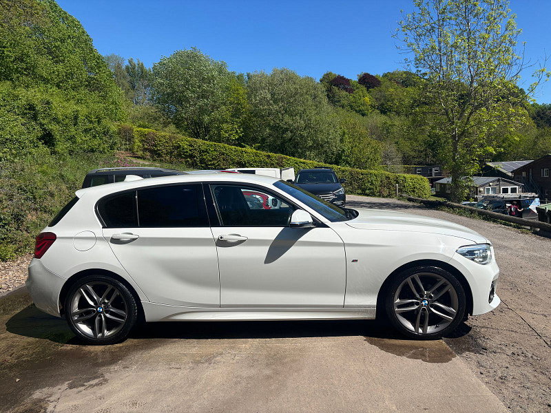 BMW 1 Series 1.5 118i M Sport Hatchback 5dr Petrol Manual Euro 6 (s/s) (136 ps) 5dr Manual 2026