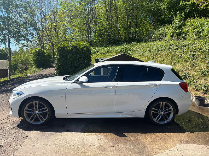 BMW 1 Series 1.5 118i M Sport Hatchback 5dr Petrol Manual Euro 6 (s/s) (136 ps) 5dr Manual 2026