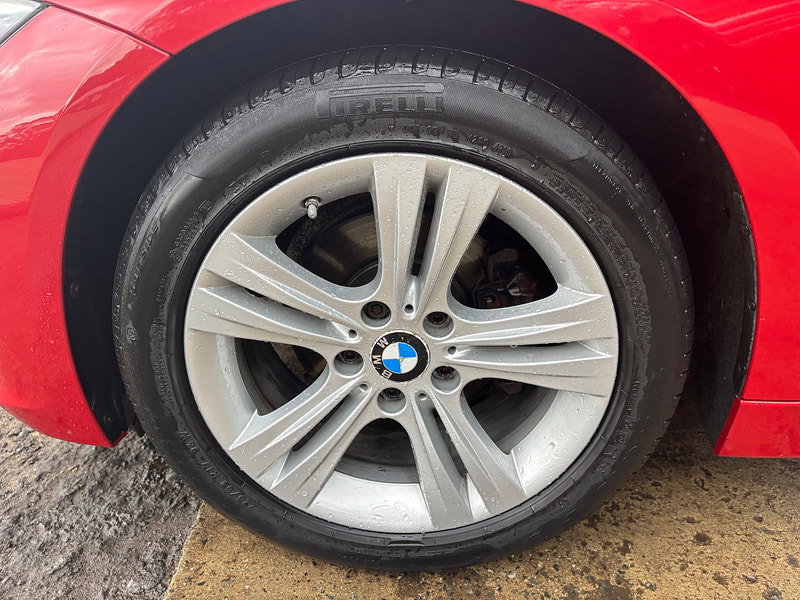 BMW 3 Series 2.0 320d ED Sport Touring 5dr Diesel Auto Euro 6 (s/s) (163 ps) 5dr Automatic 2026