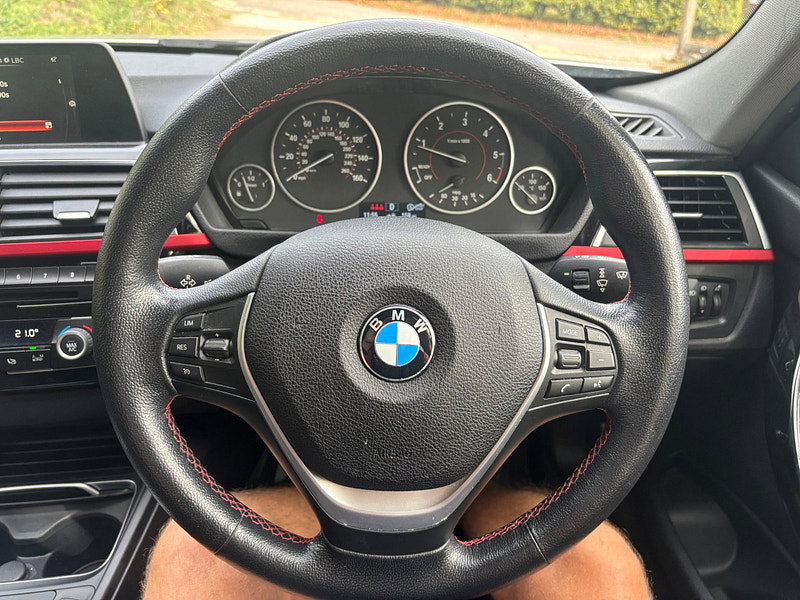 BMW 3 Series 2.0 320d Sport Touring 5dr Diesel Auto Euro 6 (s/s) (190 ps) 5dr Automatic 2026