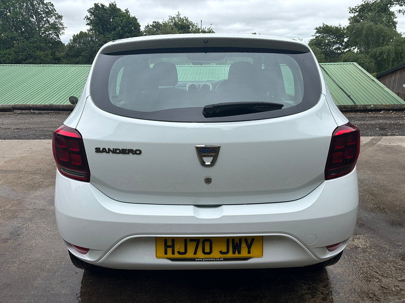 Dacia Sandero 1.0 SCe Essential Hatchback 5dr Petrol Manual Euro 6 (75 ps) 5dr Manual 2026