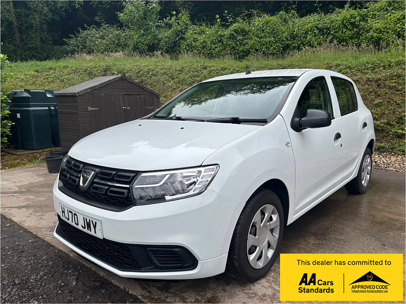 Dacia Sandero 1.0 SCe Essential Hatchback 5dr Petrol Manual Euro 6 (75 ps) 5dr Manual 2026