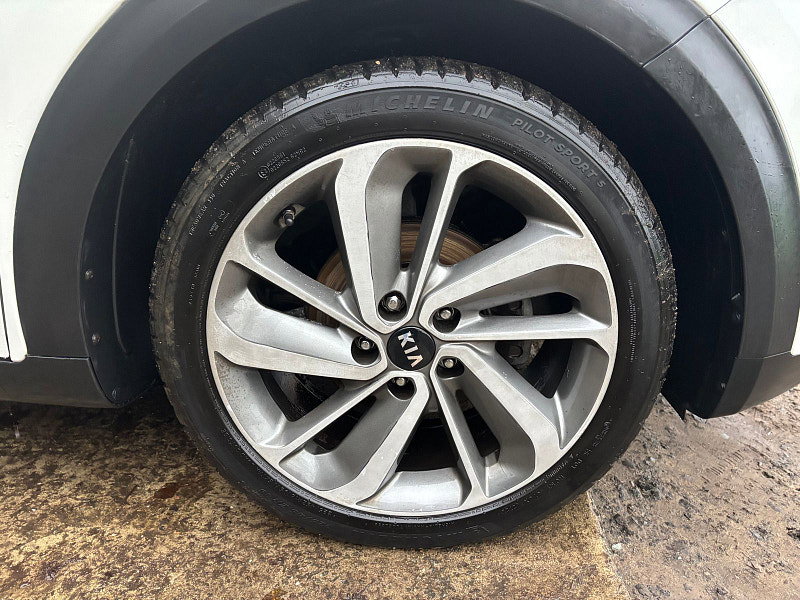 Kia Niro 1.6h GDi 3 SUV 5dr Petrol Hybrid DCT Euro 6 (s/s) ( 16in Alloy) (139 bhp) 5dr Automatic 2026