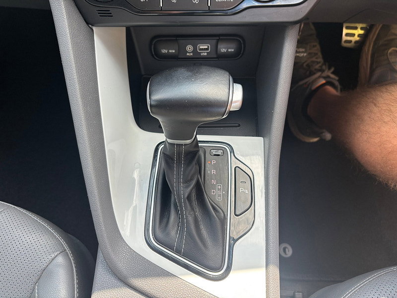 Kia Niro 1.6h GDi First Edition SUV 5dr Petrol Hybrid DCT Euro 6 (s/s) (139 bhp) 5dr Automatic 2026