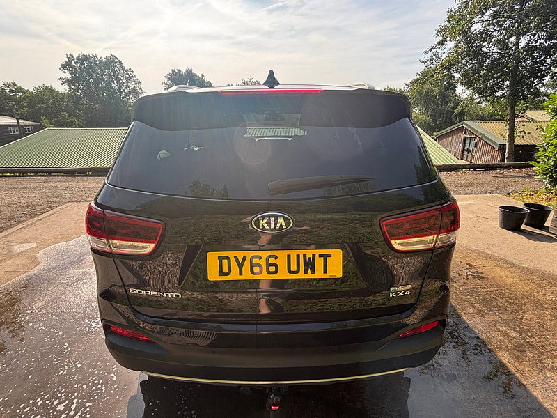 Kia Sorento 2.2 CRDi KX-4 SUV 5dr Diesel Auto AWD Euro 6 (197 bhp) 5dr Automatic 2026