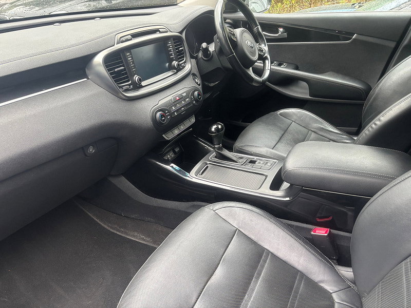 Kia Sorento 2.2 CRDi KX-3 SUV 5dr Diesel Auto AWD Euro 6 (197 bhp) 5dr Automatic 2026