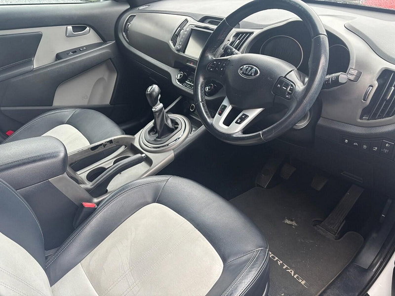 Kia Sportage 1.6 GDi EcoDynamics White Edition SUV 5dr Petrol Manual 2WD Euro 5 (s/s) (133 bhp) 5dr Manual 2026