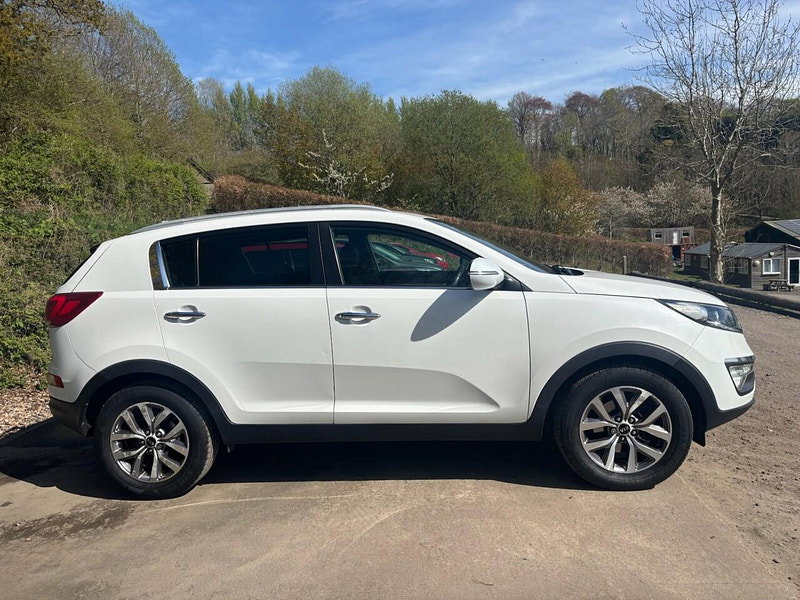 Kia Sportage 1.6 GDi EcoDynamics White Edition SUV 5dr Petrol Manual 2WD Euro 5 (s/s) (133 bhp) 5dr Manual 2026