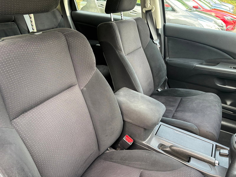 Honda CR-V 2.0 i-VTEC SE SUV 5dr Petrol Auto 4WD Euro 5 (155 ps) 5dr Automatic 2026