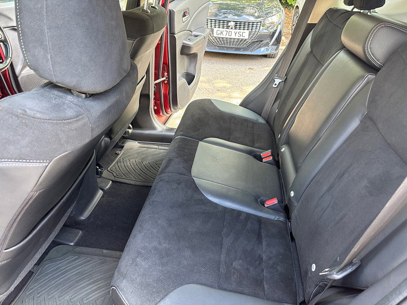 Honda CR-V 2.0 i-VTEC SR SUV 5dr Petrol Manual 4WD Euro 6 (s/s) (155 ps) 5dr Manual 2026