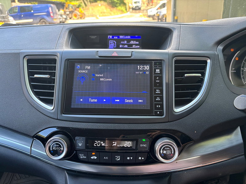 Honda CR-V 2.0 i-VTEC SR SUV 5dr Petrol Manual 4WD Euro 6 (s/s) (155 ps) 5dr Manual 2026