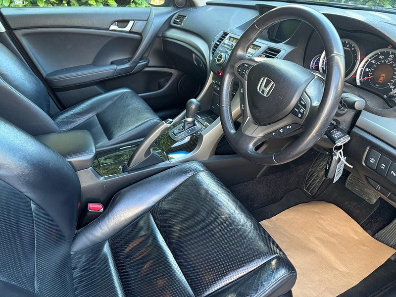 Honda Accord 2.0 i-VTEC EX Saloon 4dr Petrol Auto Euro 5 (156 ps) 4dr Automatic 2026