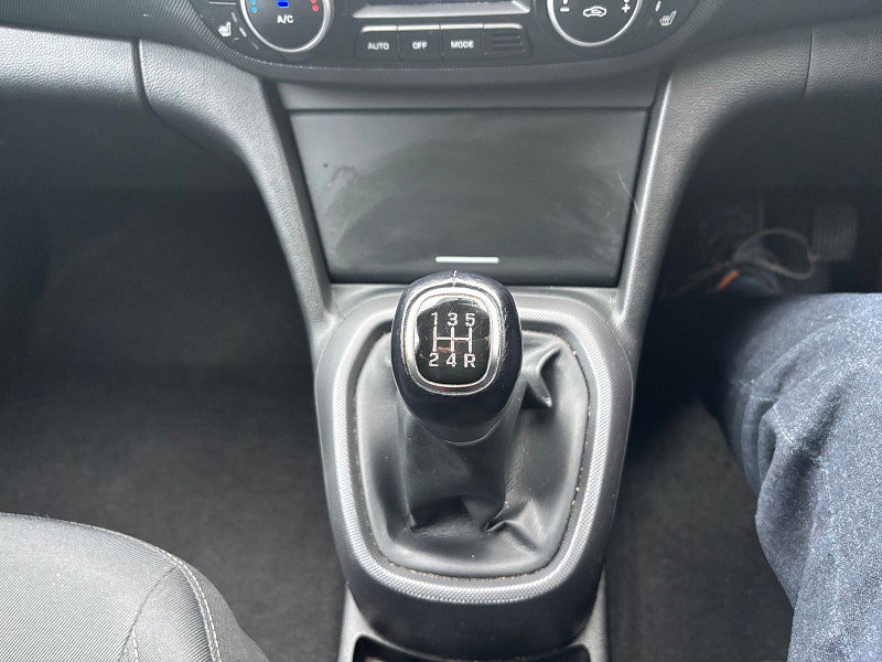 Hyundai I10 1.2 Premium SE Hatchback 5dr Petrol Manual Euro 6 (87 ps) 5dr Manual 2026