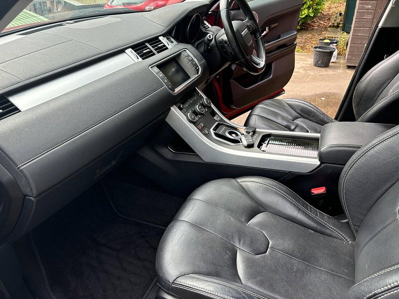 Land Rover Range Rover Evoque 2.2 SD4 DYNAMIC 5d 190 BHP 5dr Automatic 2026