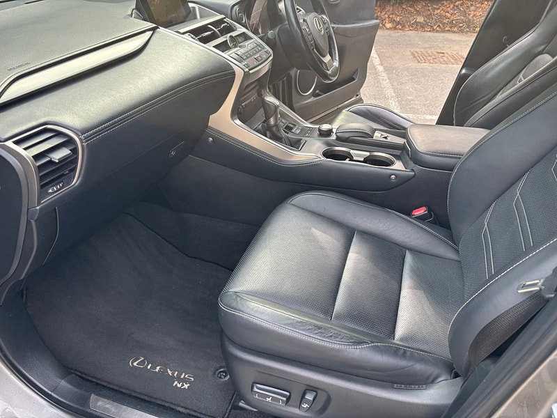 Lexus NX 2.5 300h Luxury SUV 5dr Petrol Hybrid E-CVT 4WD Euro 6 (s/s) (197 ps) 5dr Automatic 2026