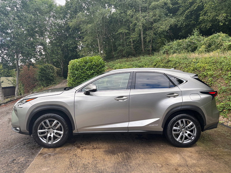 Lexus NX 2.5 300h Luxury SUV 5dr Petrol Hybrid E-CVT 4WD Euro 6 (s/s) (197 ps) 5dr Automatic 2026