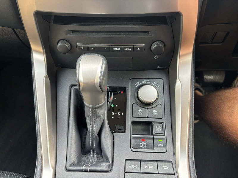 Lexus NX 2.5 300h Luxury SUV 5dr Petrol Hybrid E-CVT 4WD Euro 6 (s/s) (197 ps) 5dr Automatic 2026