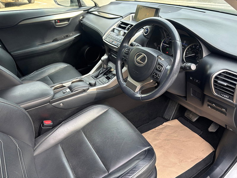 Lexus NX 2.5 300h Luxury SUV 5dr Petrol Hybrid E-CVT 4WD Euro 6 (s/s) (197 ps) 5dr Automatic 2026